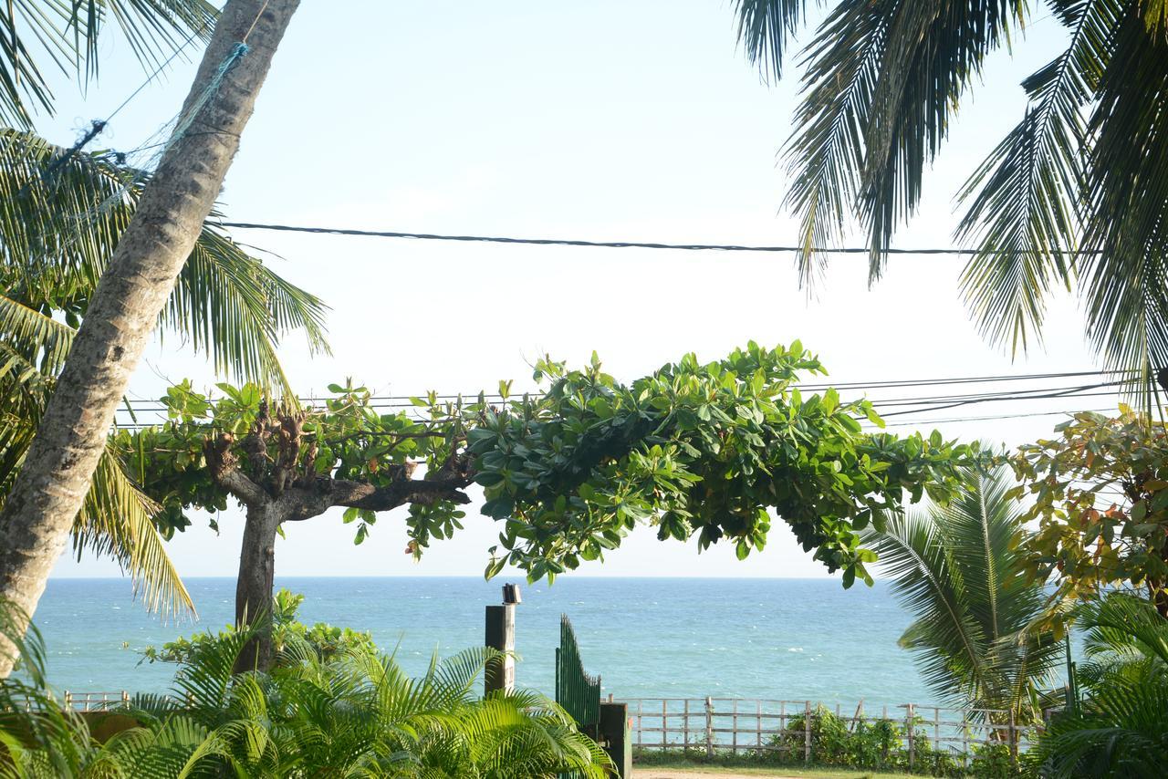 Sea View Tourist Inn 탕갈레 외부 사진